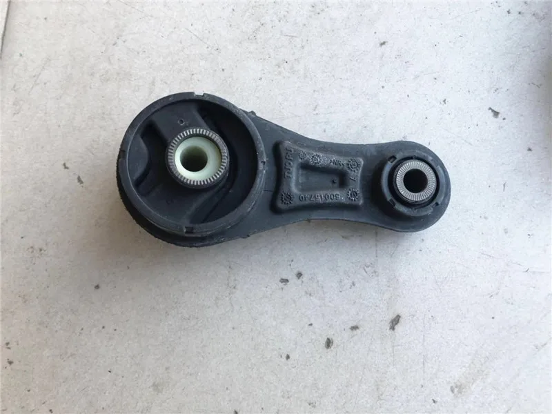 50015710 кронштейн двигателя/кронштейн коробки передач/кронштейн масляного