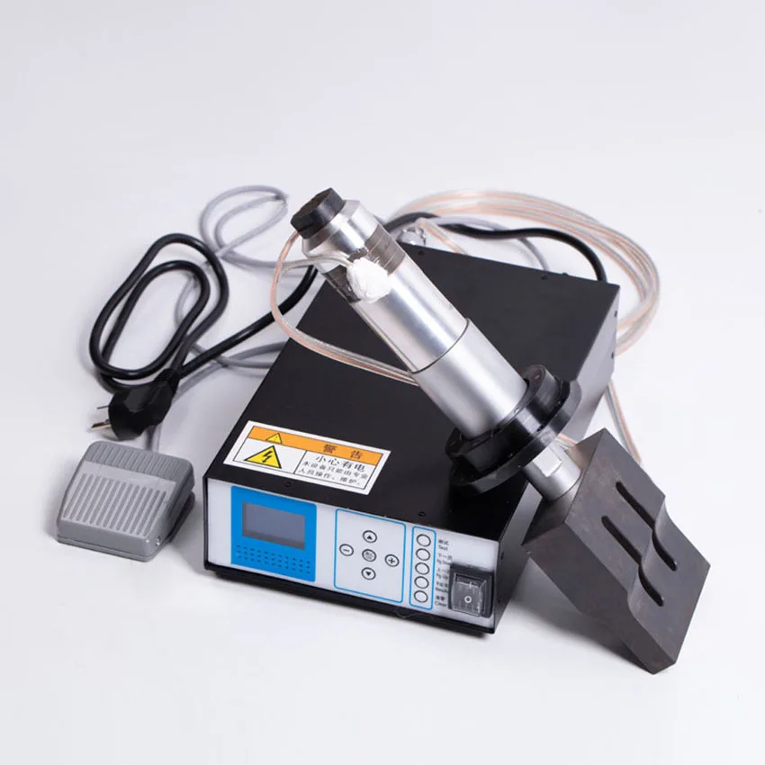 

2000W 20KHZ Ultrasonic Mask Seal Sealing Welding Machine Transducer Generator Mold Welder Ultrasound Ultra Sonic Solder 20K 220V
