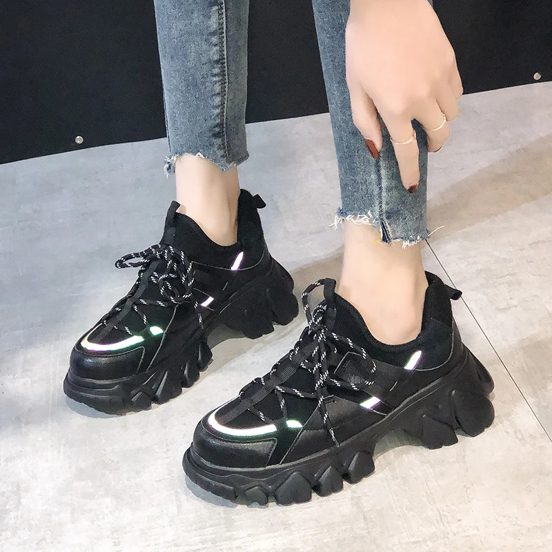 126black YRRFUOT/модная обувь для женщин; удобная обувь на шнуровке; женская Вулканизированная обувь; zapatillas mujer; коллекция года; женские кроссовки - Цвет: 126black