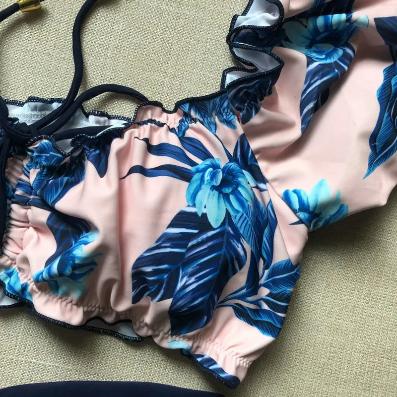 

QINJOYER Sexy 2 Pieces Swimsuit Off Shoulder Bikini Print Bathing Suits Women 2021 Swimming Suit Thong Bikini Set Women Swimwear