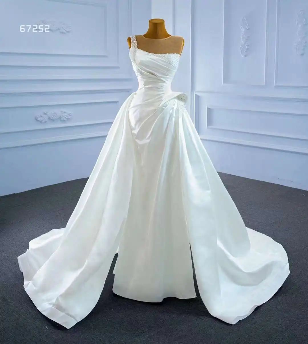 

Aoliweiya Bridal #67252 In-Stock Satin Lace-Up Wedding Dress
