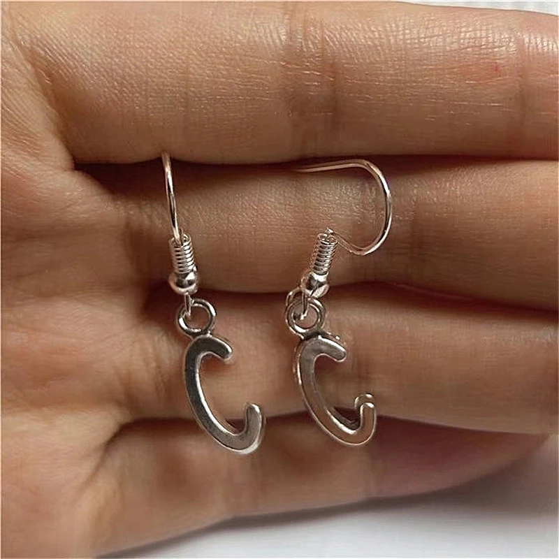 Висячие серьги персонализированные античные серебряные с буквами причудливые