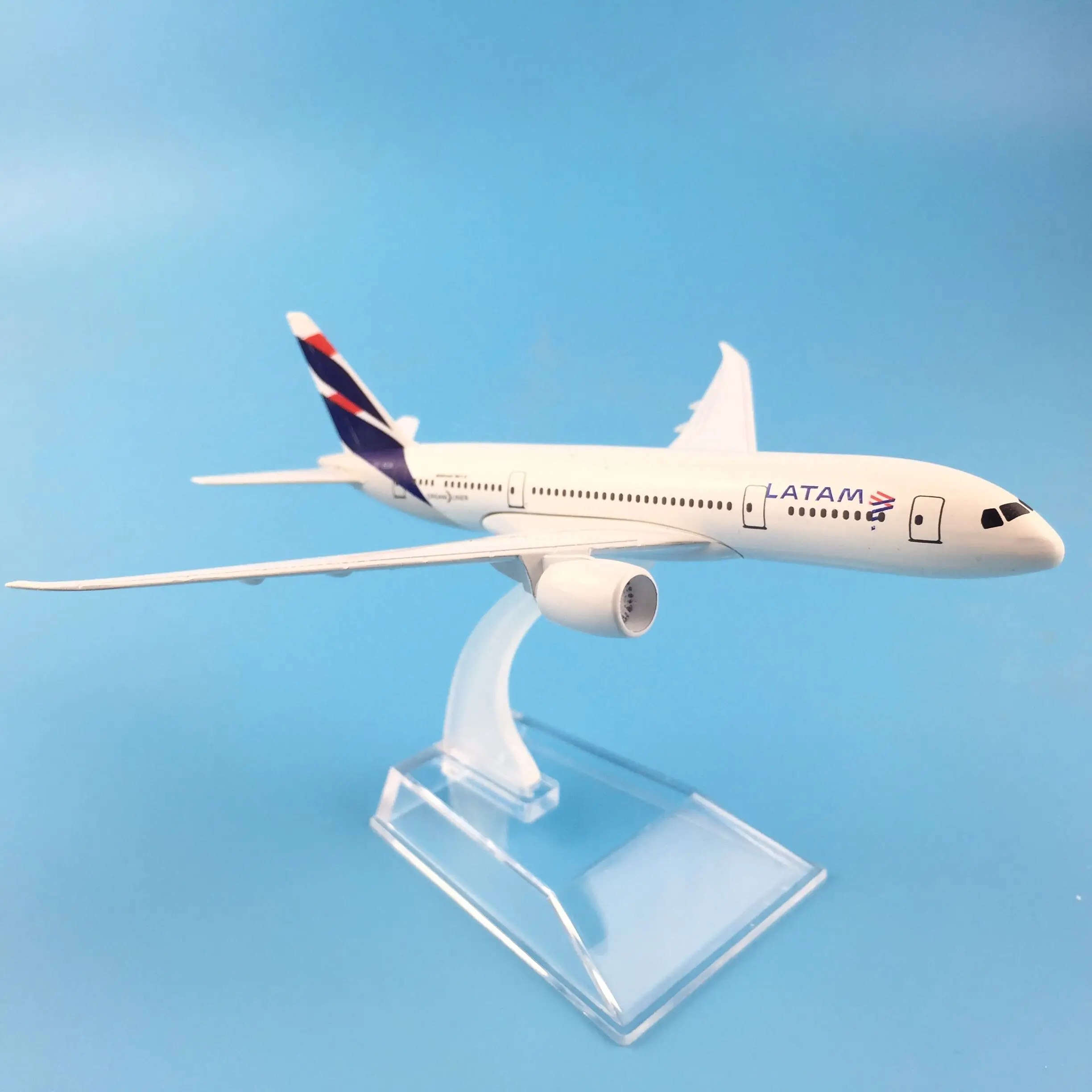 16 см латам авиалиний металлическая литая под давлением модель самолета, Airbus Модель самолета Детские игрушки самолет детский год/День рождения/коллекции