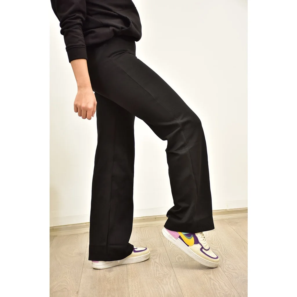 Women Black Leggings In