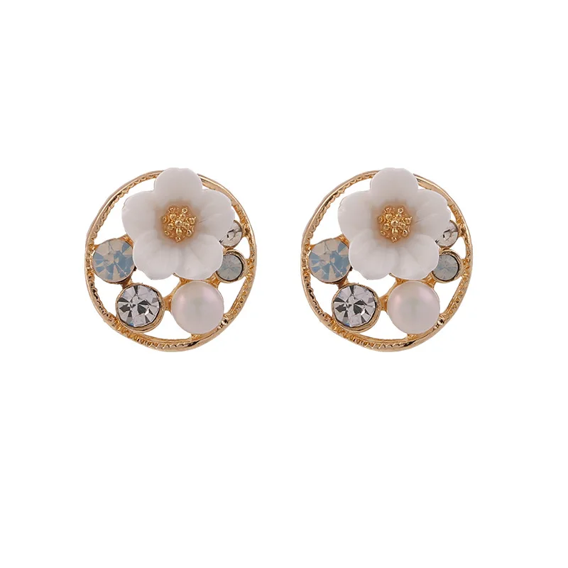 

Small Cute Shell Flower Circle Round Stud Earrings For Women Elegant Pearl Delicate Zircon Clip Earring Boucle D'oreille Jewelry
