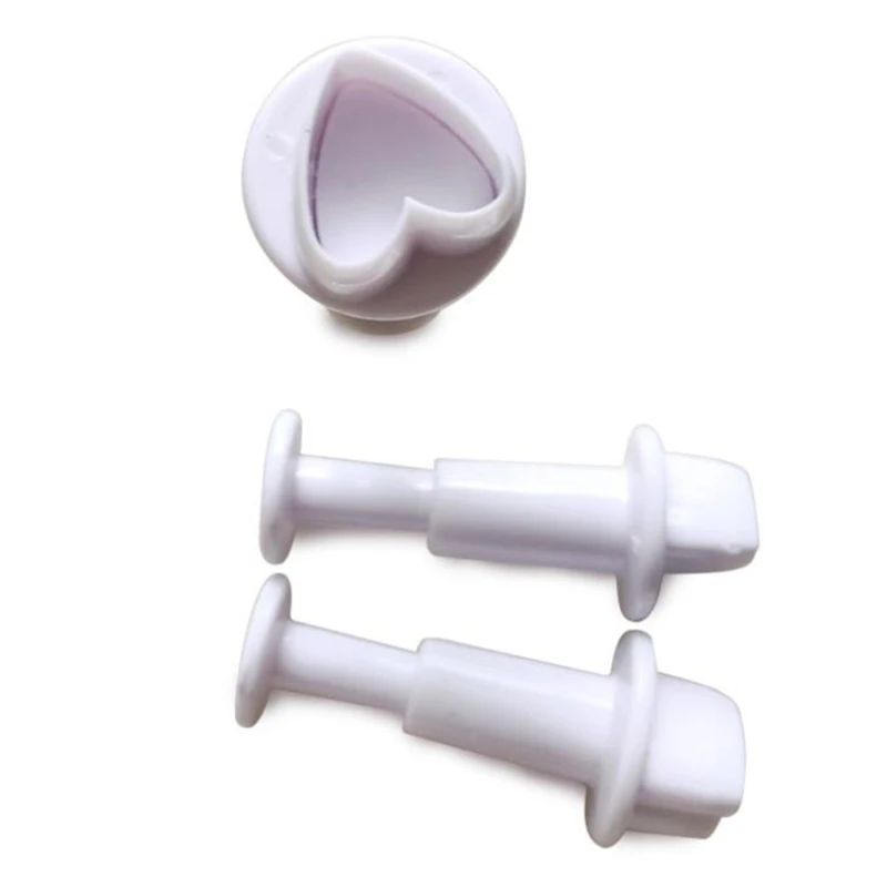 

3Pcs/Set Kitchen Accessories Heart Cake Decorating Tools Cake Sugar Sugarcraft Plunger Cookie Cutter Diy Mold Christmas Baking