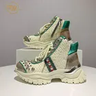 Женские кроссовки из натуральной кожи, на платформе