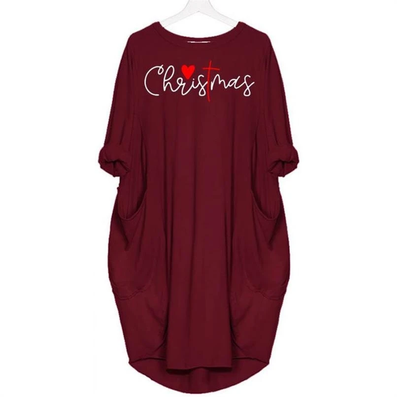 

New Fashion T-Shirt For Women Christmas Letters LOVE Print Pocket T-Shirt Female Plus Size Tops Summer Cropped Femme Streetwear