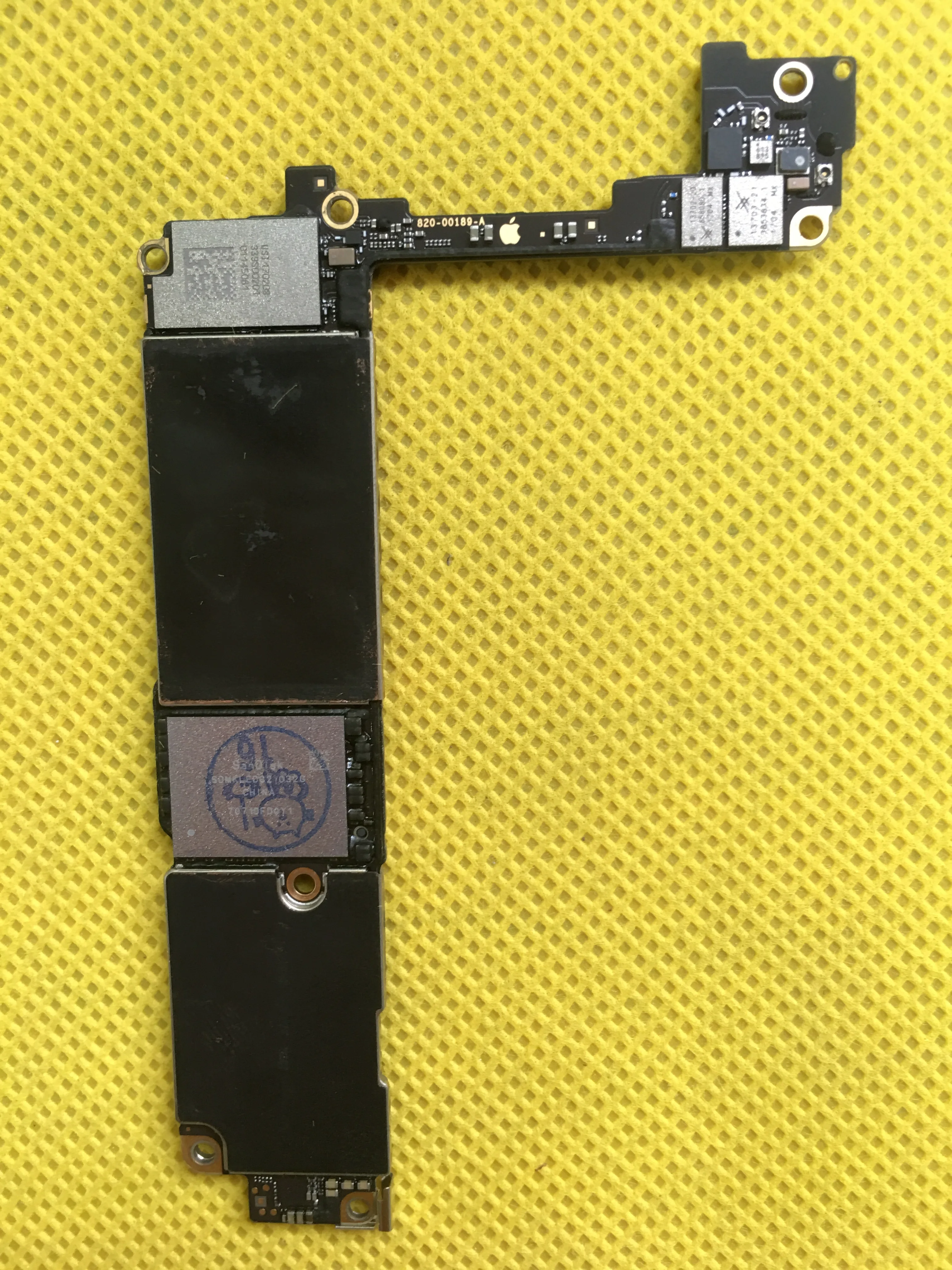 Материнская плата с ЧПУ для iPhone 7G основная часть процессора отверстием iCloud