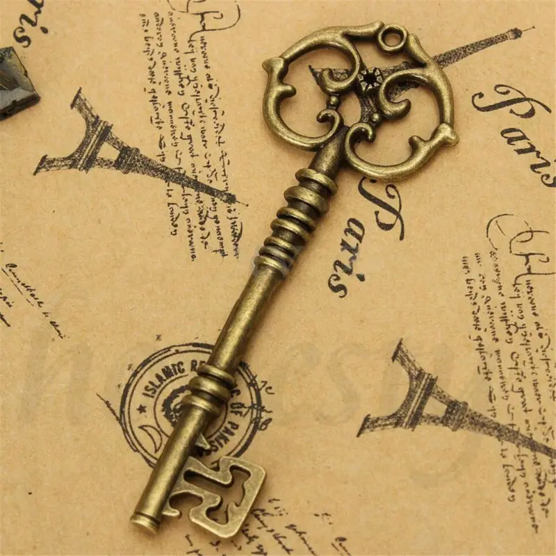 

1X Vintage Punk Style Old Look Skeleton Key Lot Bow For Jewelry Making DIY Decor