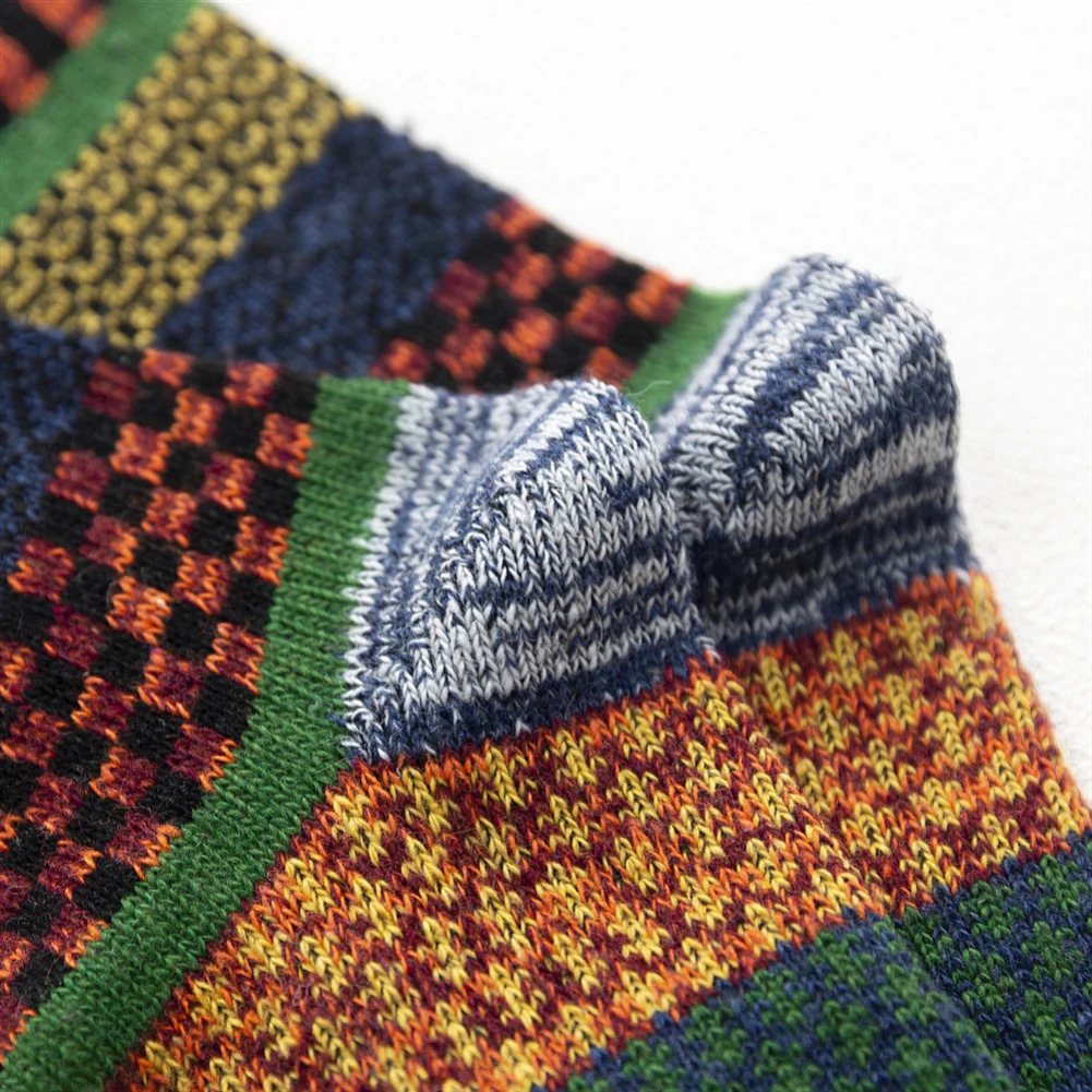 

Ethnic Men Color Block Stripe Autumn Winter Thick Warm Elastic Middle Tube Socks