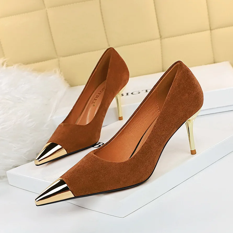 

2021 Fashion Women 7cm 9.5cm High Heels Shoes Office Low Heels Flock Cap Toe Pumps Lady Scarpins Plus Size 34-43 Quality Shoes