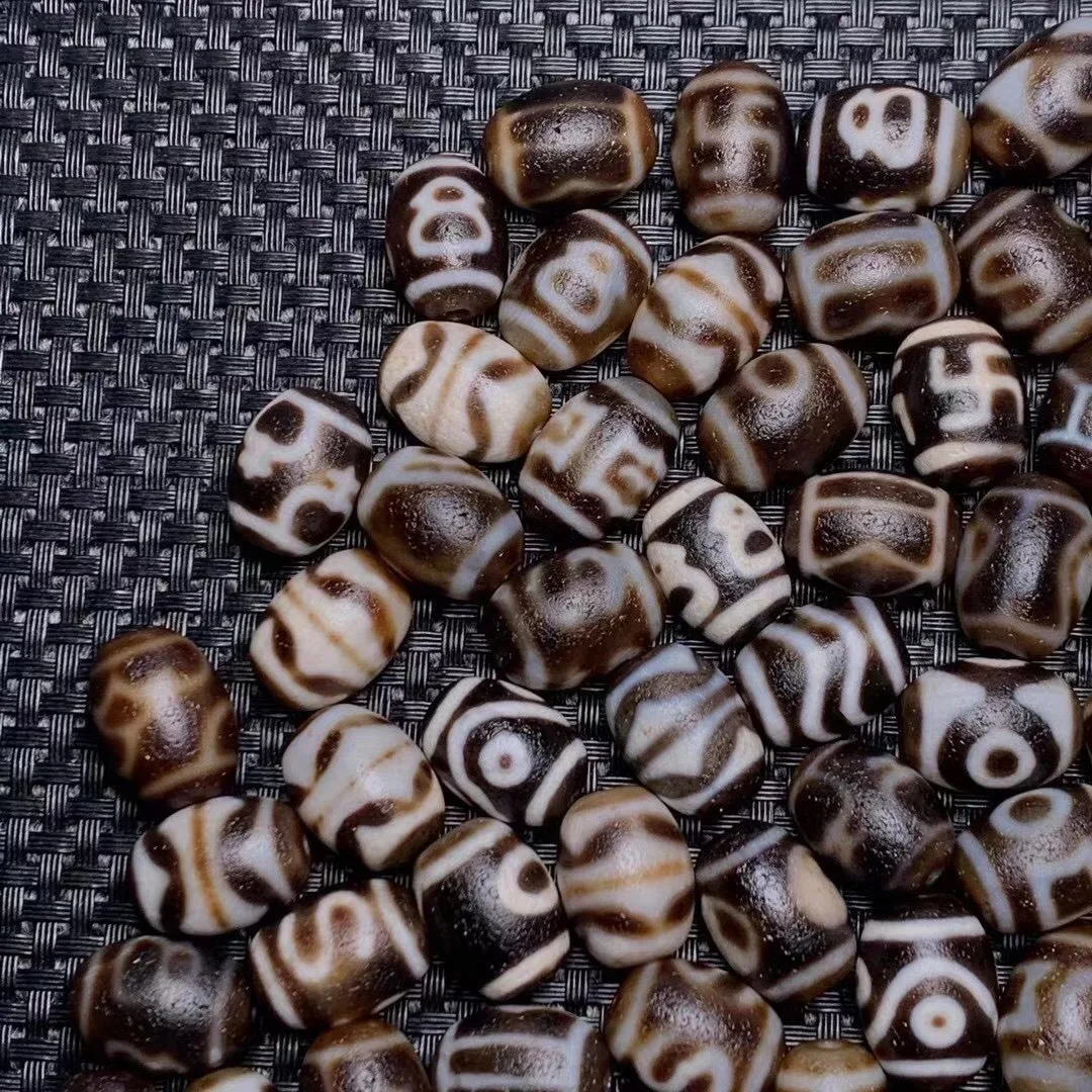 

100Pcs/Lot Wholesale Natural Agate Dzi Beads Weathered Old Objects Horseshoe Pattern Dalozhu Necklace Bracelet DIY Material