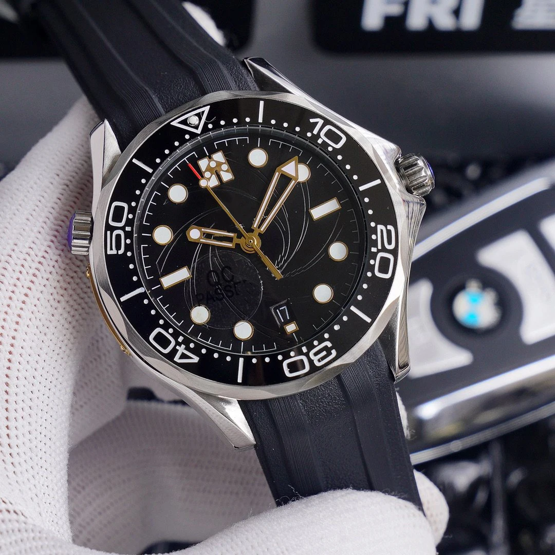 

Luxury Brand New Ceramic Bezel 007 James Bond Automatic Mechanical Men Watch Stainless Steel Red Black Rubber wristwatch