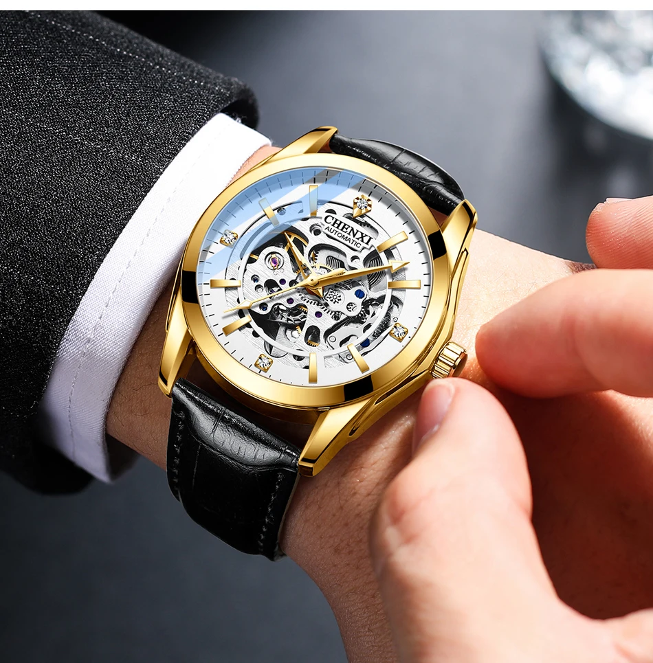 

CHENXI 8821Mens Automatische Mechanische Armbanduhr Wasserdicht Luxury Business Leder Uhr Tourbillon Mens Wristwatches