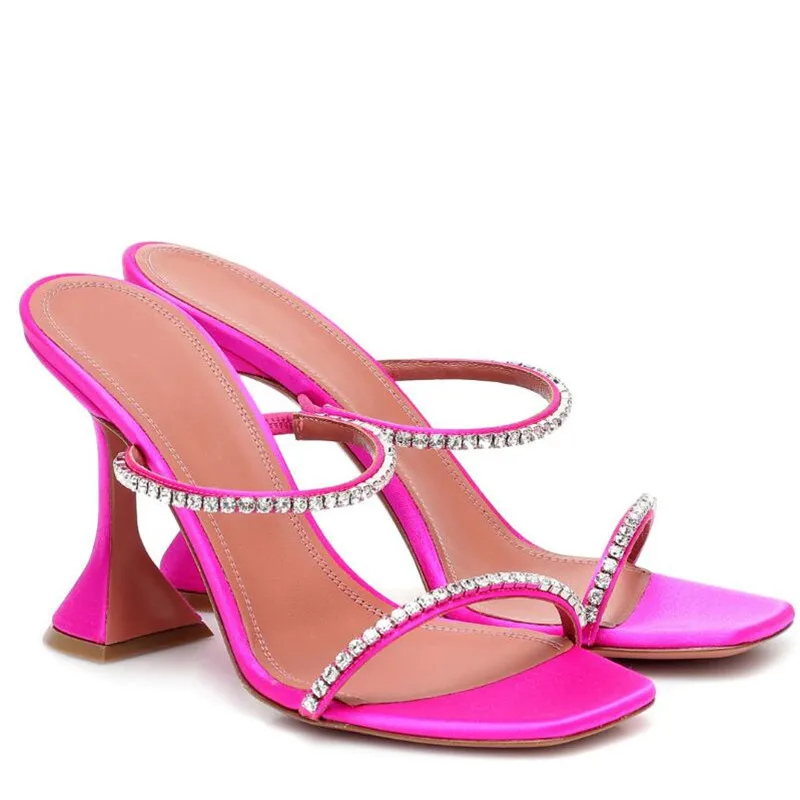 

Сандалии на ремешках с украшением из стразов, шлепанцы на высоком каблуке, туфли без задника с квадратным открытым носком, обувь знаменитостей