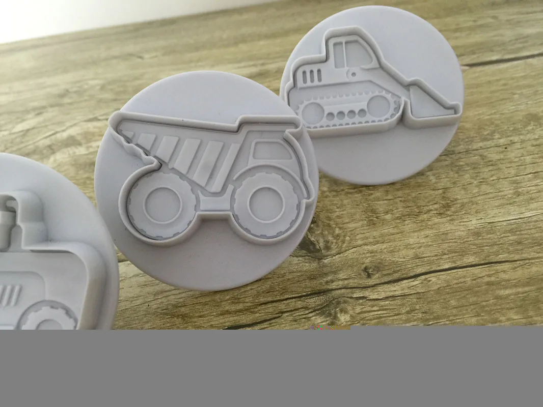 4 шт./компл. торт вырубки Fondant(сахарная) пирожных транспортных средств(грузовые автомобили, трактора, вилочный погрузчик) Торт украшения выпечки Инструменты