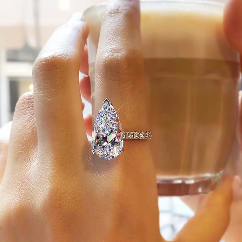 

Luxury Solitaire Big Water Drop CZ Women Engagement Rings AAA Pear Shape Zircon Elegant Proposal Ring for Girlfriend New