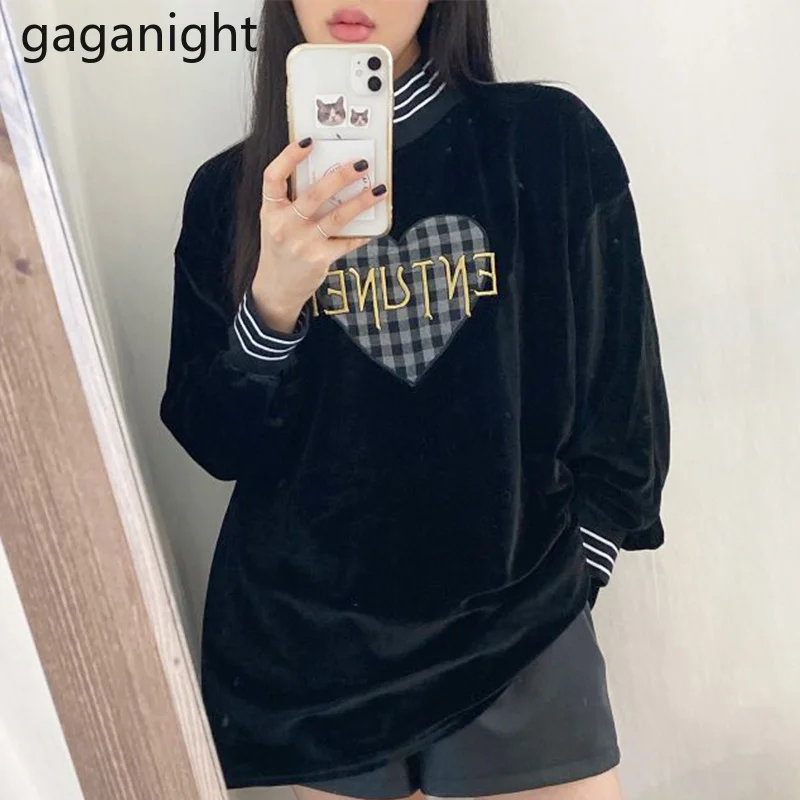 

Gaganight Women Pullover 2021 Autumn Winter New Stripe Stand Collar Stitching Plaid Love Letter Embroidery Loose Velvet Sweater
