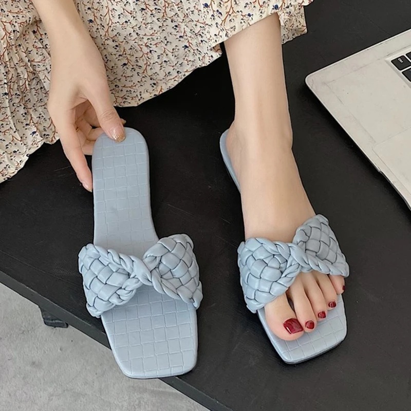 

Lart.bv Outdoor women's slippers New flat sandals for summer 2021 fashion Retro Weaving elements Flat heel shoes