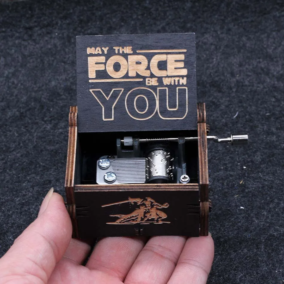 2018Hand Cranked Music Box Lord of the Rings Game Of Thrones Star Wars A Birthday Christmas Gift In Stock Wholesale