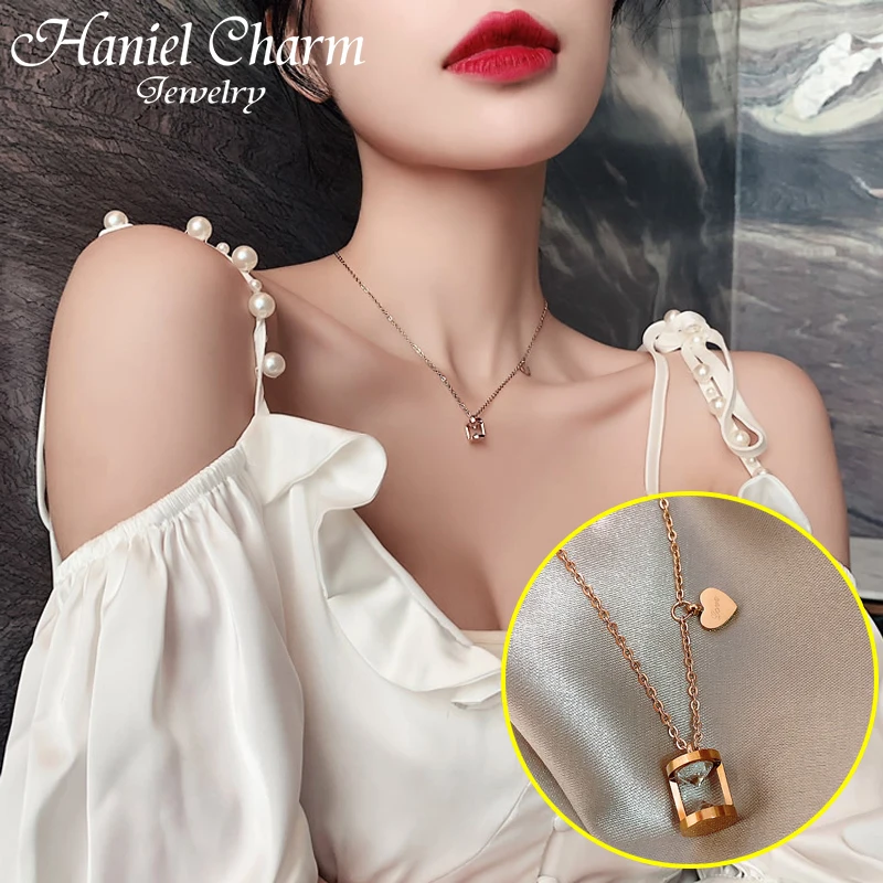

2021 Creative Hourglass Pendent Necklace Luxury Famous Jewelry Rose Gold Titanium Steel Hourglass Love Necklace Clavicle Chain