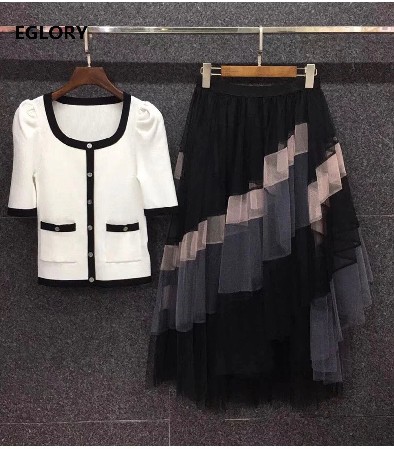 

2021 Spring Fashion Sweater Sets High Quality Women Color Block Knitted Sweater Tops+Vintage Print Sexy Tulle Mesh Long Skirt