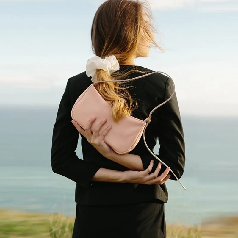 Сумка женская на молнии из искусственной кожи с одним ремешком зеленого белого