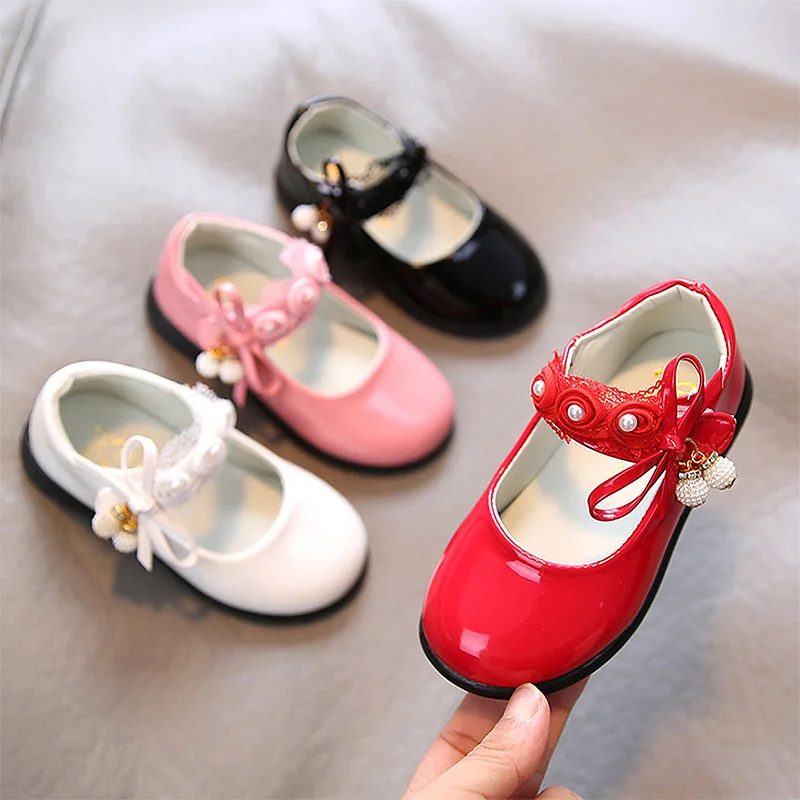 Flower Girls Shoes Patent Leather Mary Janes For Children Bow Bead Wedding Baby Big Girl Flats White Pink Red Black |
