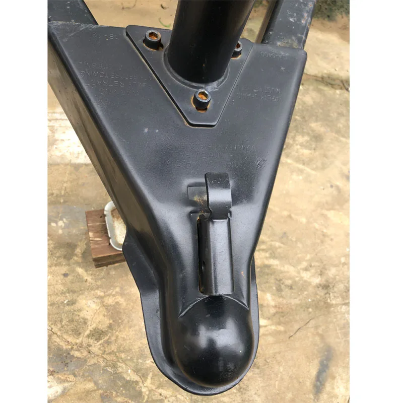 Муфта для прицепа с рамкой и черной отделкой краски сцепного шара 2-5/16 дюйма 14000 Ibs