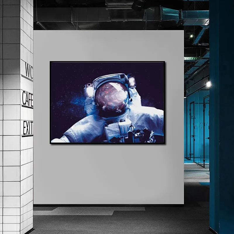 Пространства плакат с изображением космонавта и принты Фэнтези земля Луна