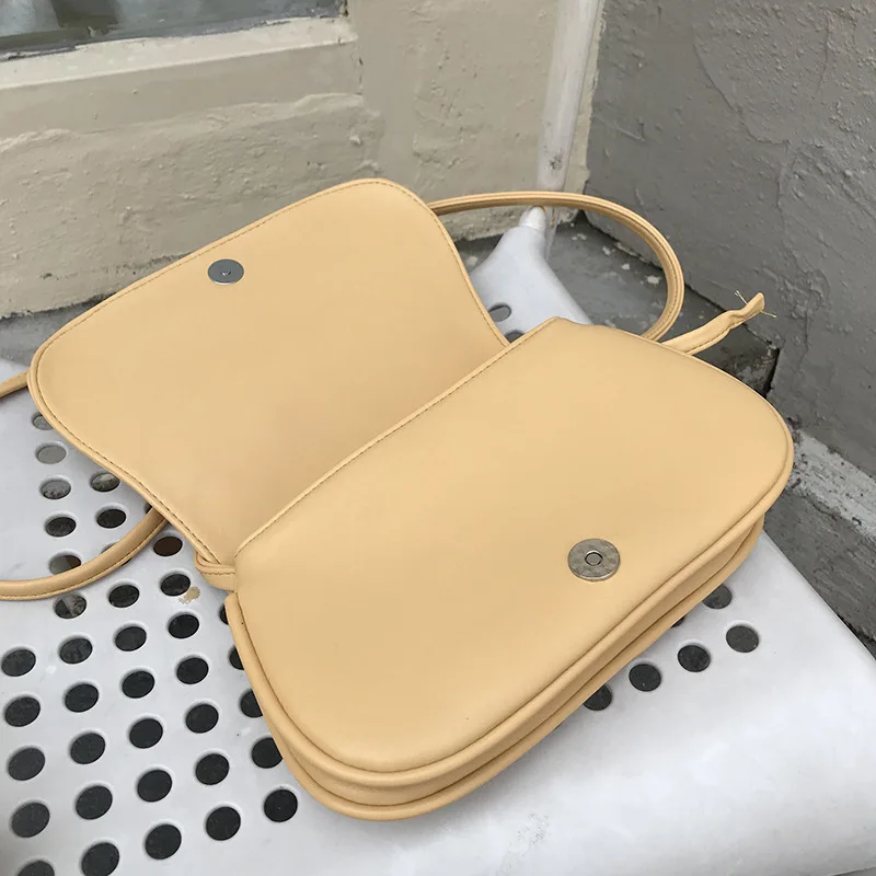 

Saddle Bag Female Cloud Bag White Bag Clutch Messenger Fashion Simple Fairy Fold 2020 New Purses and Handbags