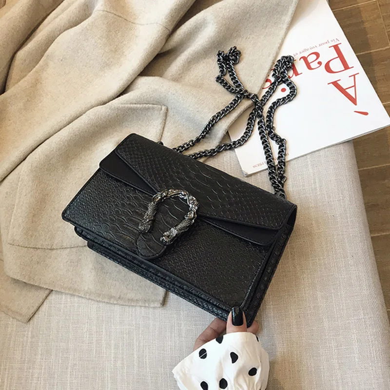 

2021 Soft Leather Women Purple Underarm Bag Retro Solid Color Ladies Baguette Handbags Fashion Design Girls Small Shoulder Bags