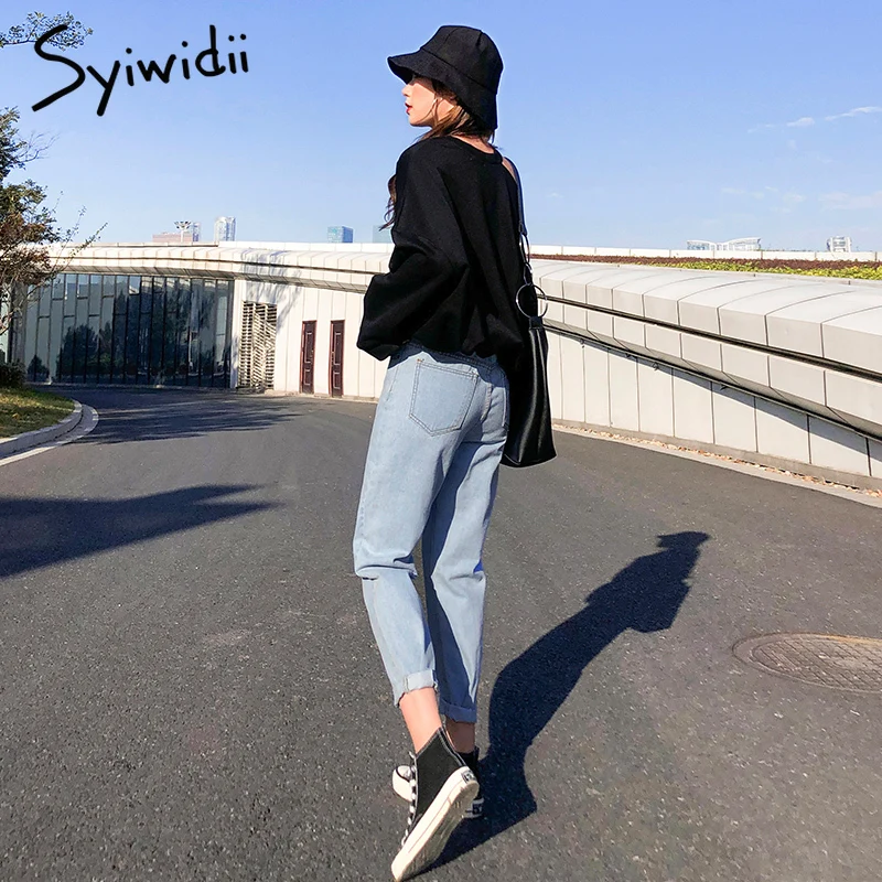 Джинсы Женские однотонные с эластичным поясом батальных размеров|Джинсы МОМ| |