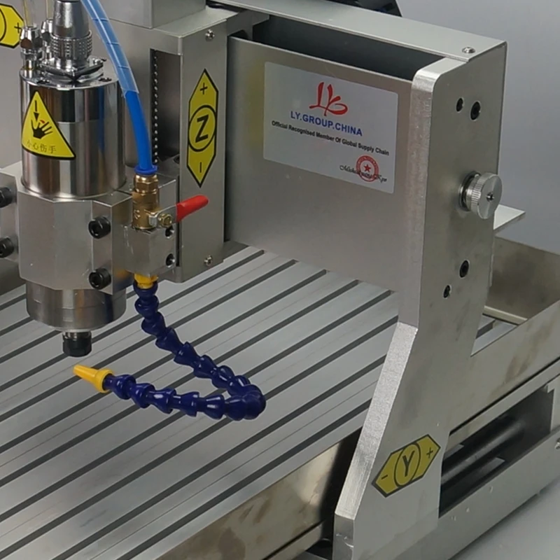 

Small Metal CNC Router with Water Tank CNC 6040 800W USB