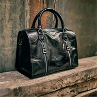 2021 genuine leather wings zipper decoration bag fashion black handbag
