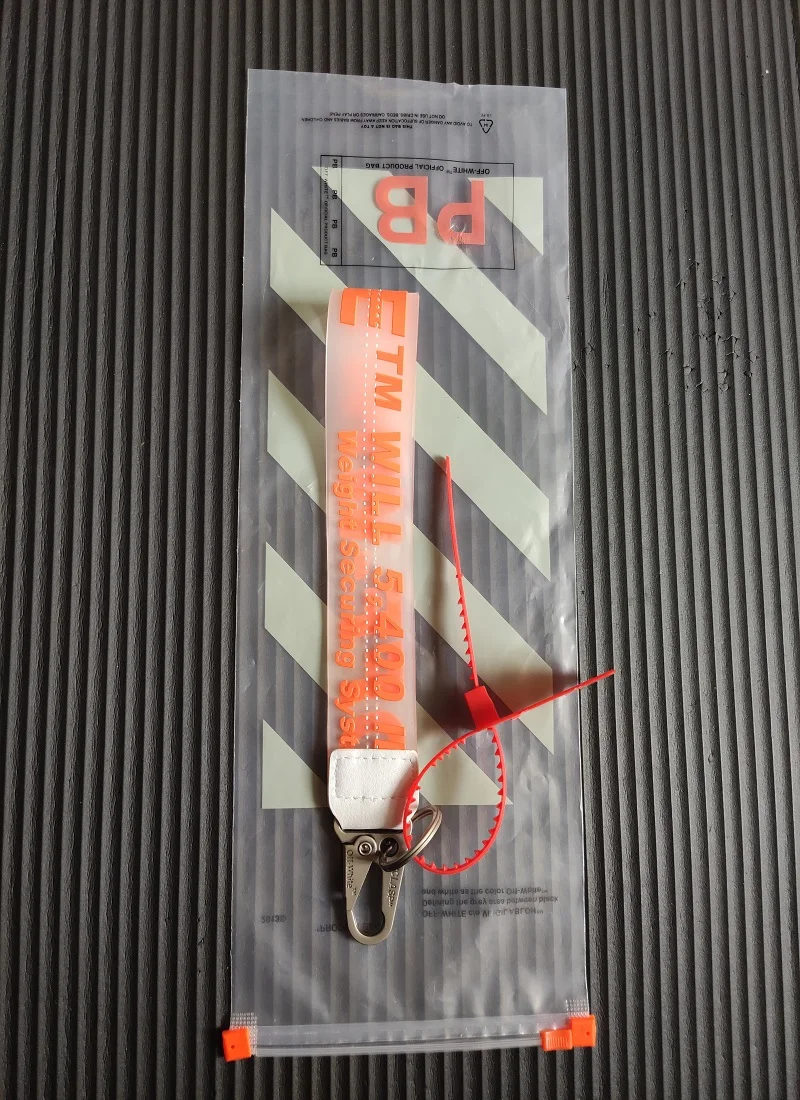 

Promotional Trend Keychain Ring Rubber Letter Bag Mobile Phone Pendant European American Popular Car Key Ring Couple Gift