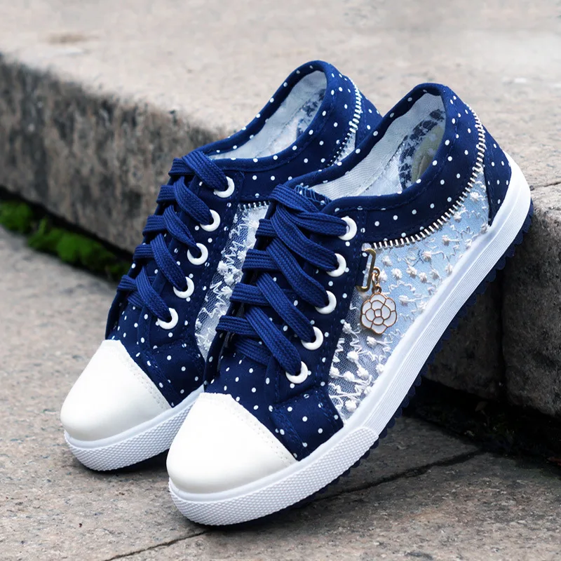 

2021 Spring Summer New Women's Hollow Denim Sneakers Flat Casual Sports Female Shoes Breathable Cloth Shoes Student Mesh Shoe