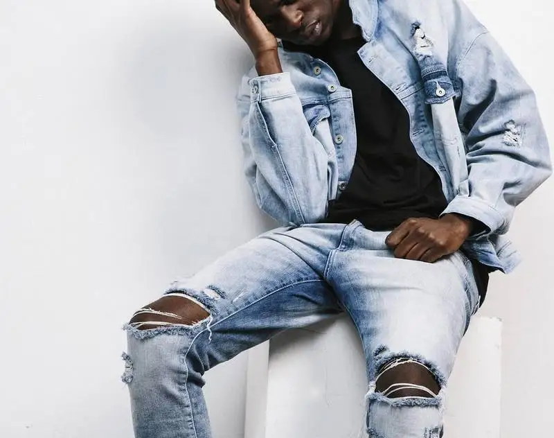 

Denim New Street Men's Perforated Jeans Men's Korean High Street Personalized Design Men's Jeans