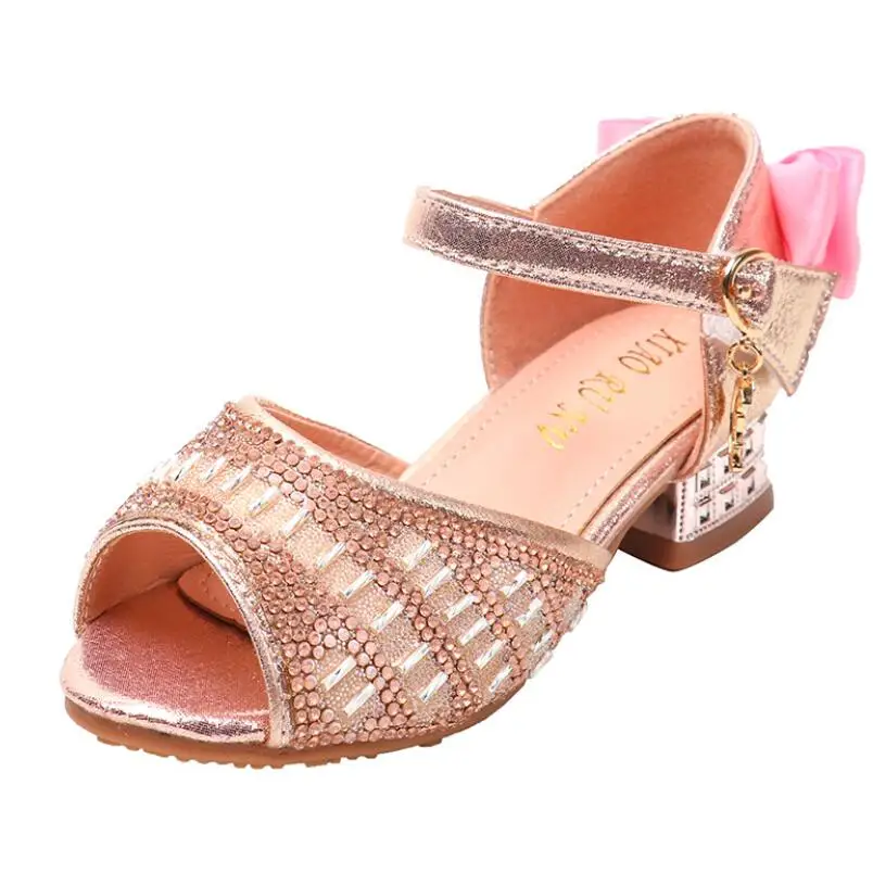 

2020 New Girls Sandals Kids Leather Shoes Children Rivets Leisure Sneakers Hot Princess Performance Dance Shoes Kids Sandals