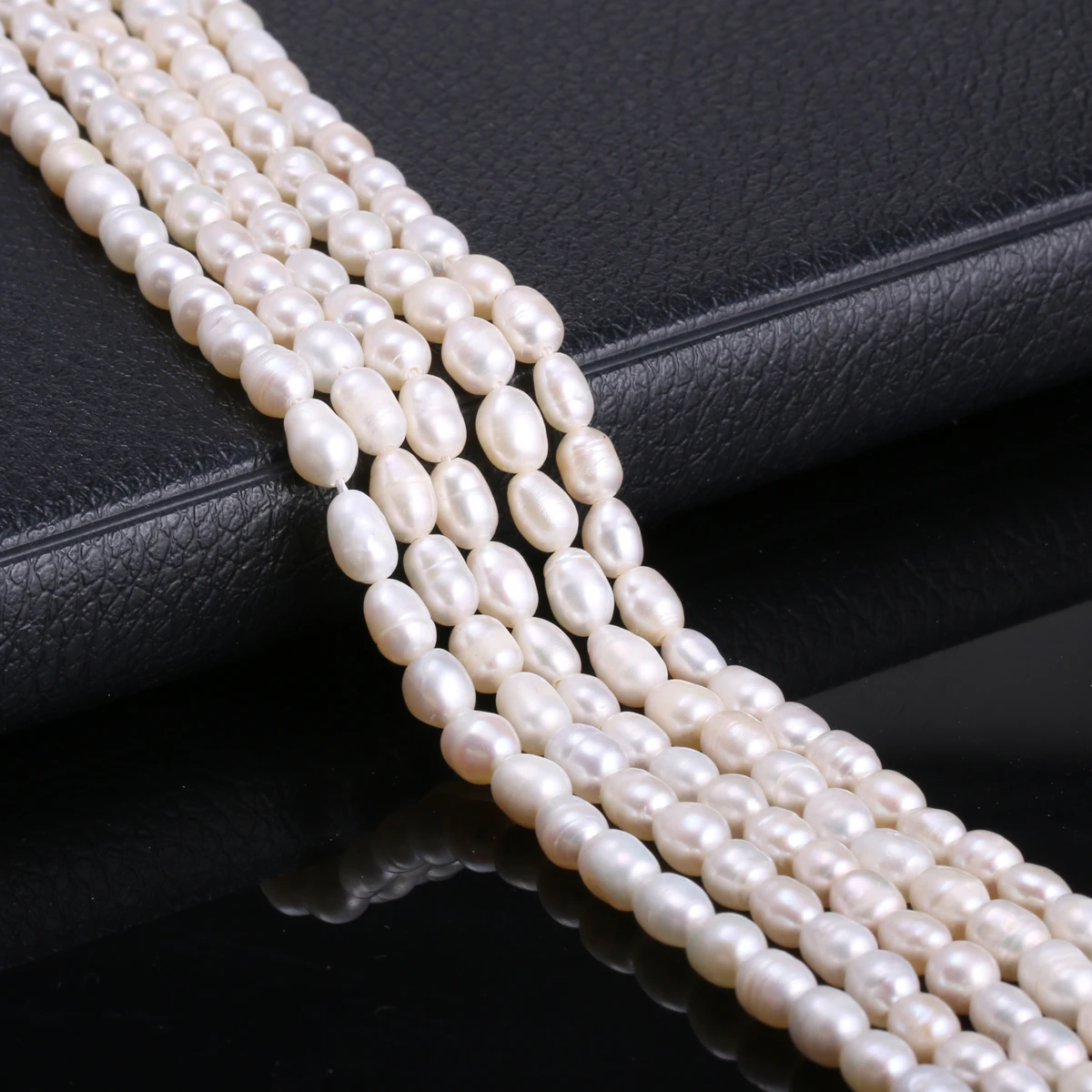 

Natural Freshwater Pearl Beaded High Quality Rice Shape Punch Loose Beads for Make Jewelry DIY Bracelet Necklace Accessories
