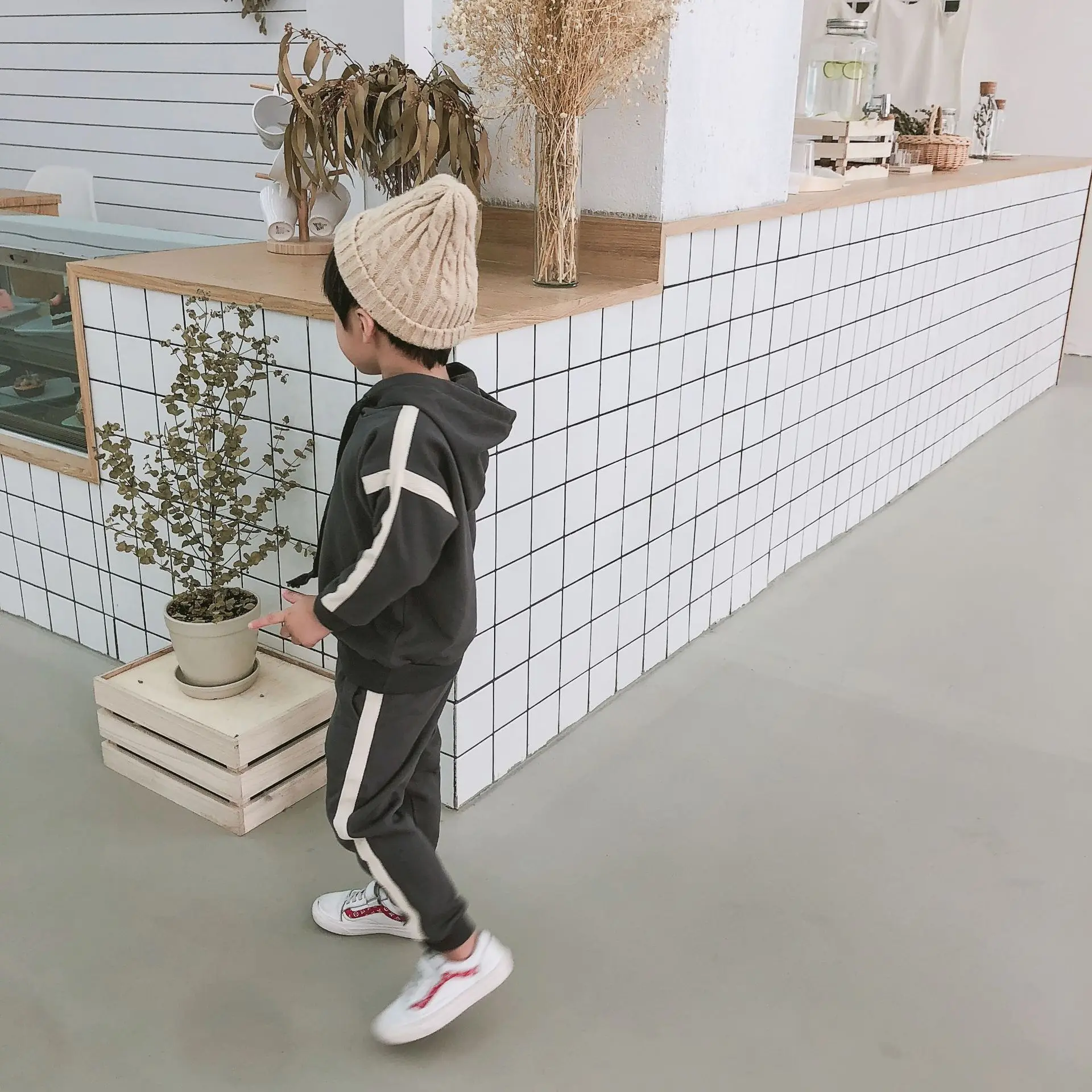 Осень 2019 модные повседневные спортивные костюмы для мальчиков и девочек детские