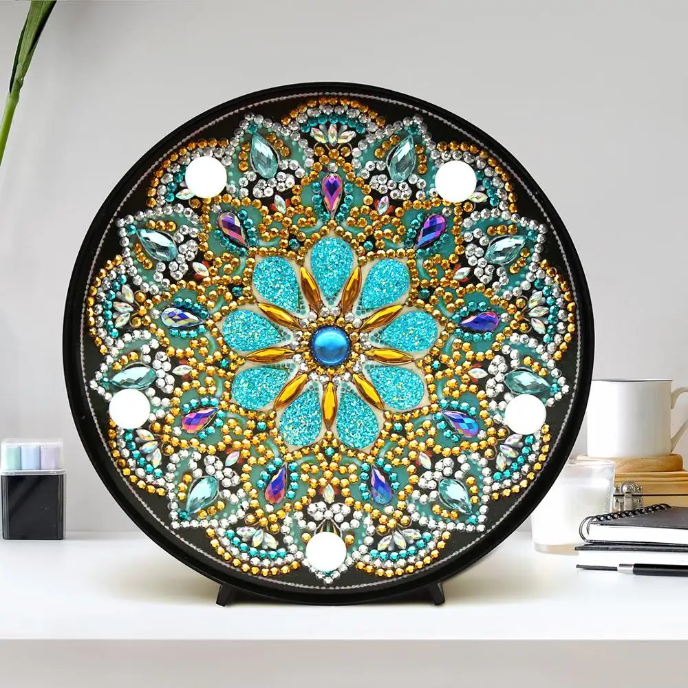 Shirliben New Comming LED Diamond Lamp Hot sale Mandala Pattern Special Shaped Painting Mosaic Rhinestone ZXD060 | Дом и сад