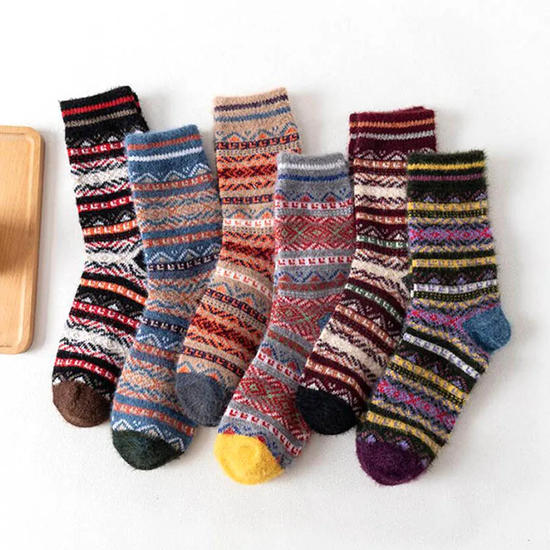 Новые зимние женские носки сохраняющие тепло шерстяные утепленные мягкие