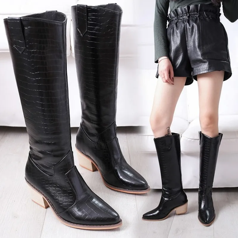 Женские сапоги до колена из искусственной кожи ковбойские на танкетке с