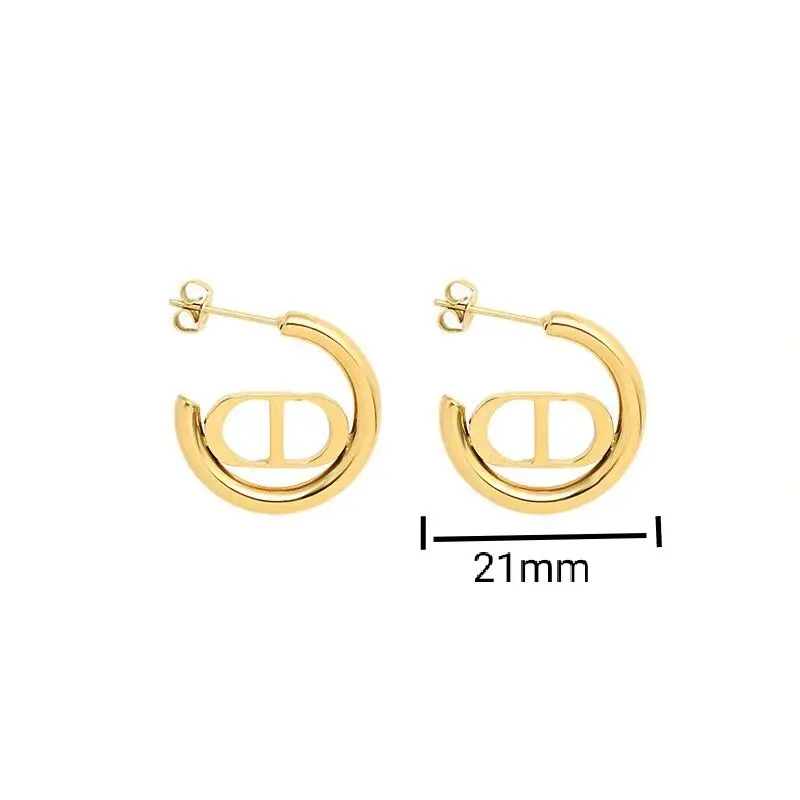 

Stainless steel light luxury letter earrings women European and American fashion retro titanium steel earrings earrings jewelry