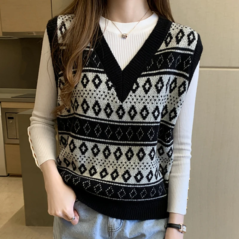 

Preppy Style Knit Vest Women Argyle knitwear Sweater Vests Sleeveless Plaid Waistcoat Autumn Short Outwear Chalecos Para Mujer