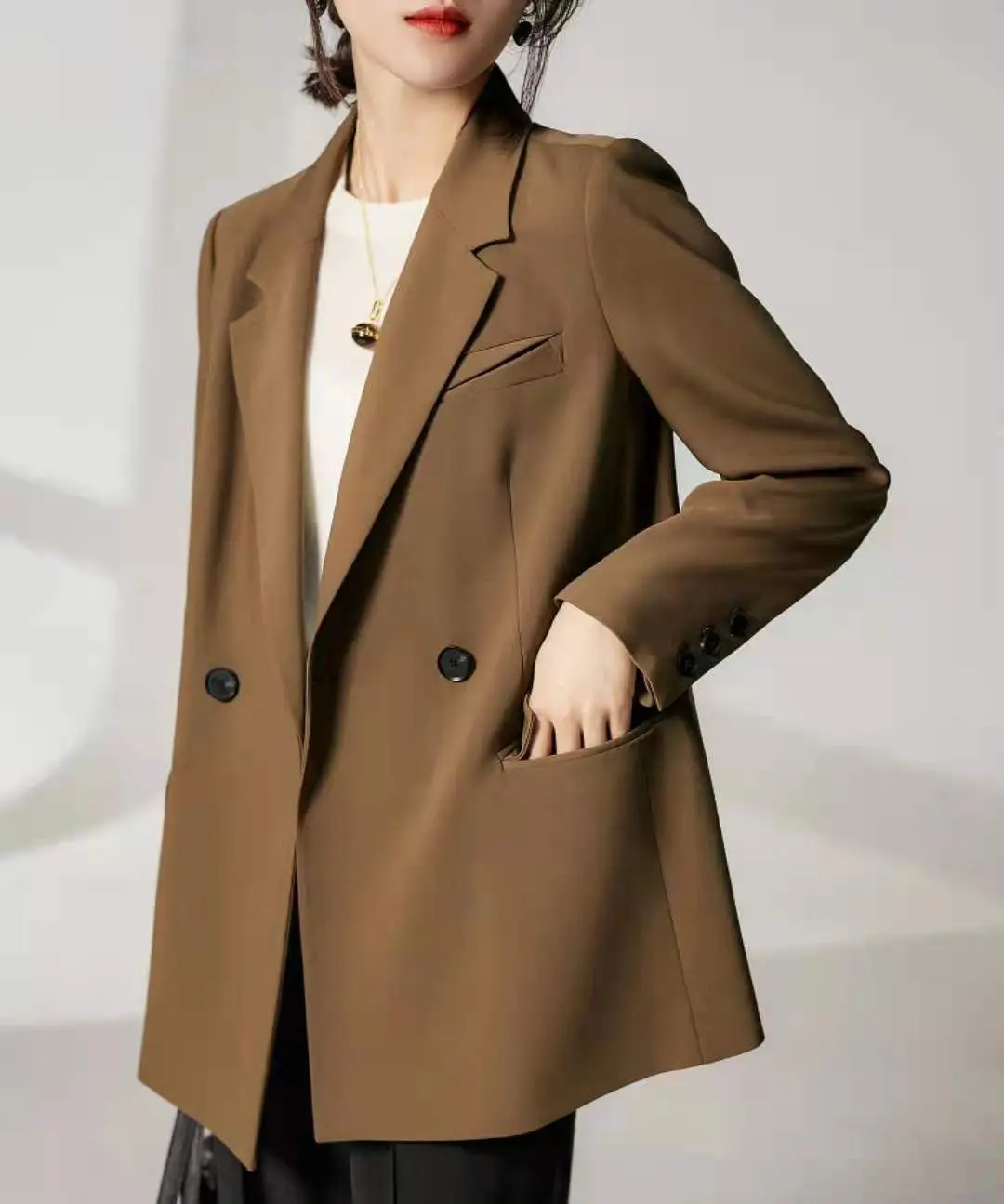 

2021 Fashion Solid Color Suit Jacket Vintage Single Breasted Long Sleeve Blazer Female Outerwear With Pockets Veste Femme