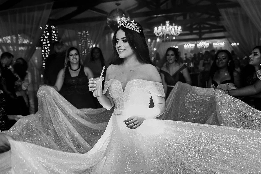 Новинка Эксклюзивное свадебное платье блестящее цвета шампанского и слоновой