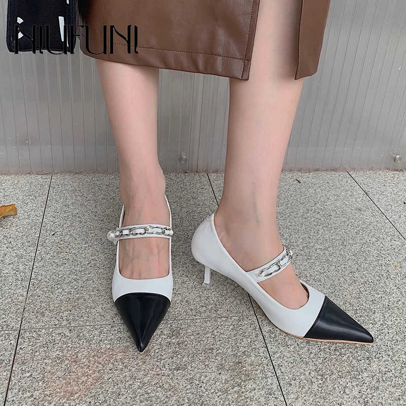 

NIUFUNI Pointed Black White Mixed Color Mary Jane Women Shoes Leather Retro Chain Slip-On Hollow Sandals Pumps Fashion Elegant